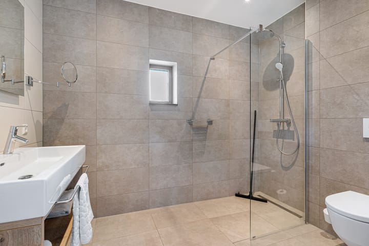 Foto 21 van Valtherweg 36-520