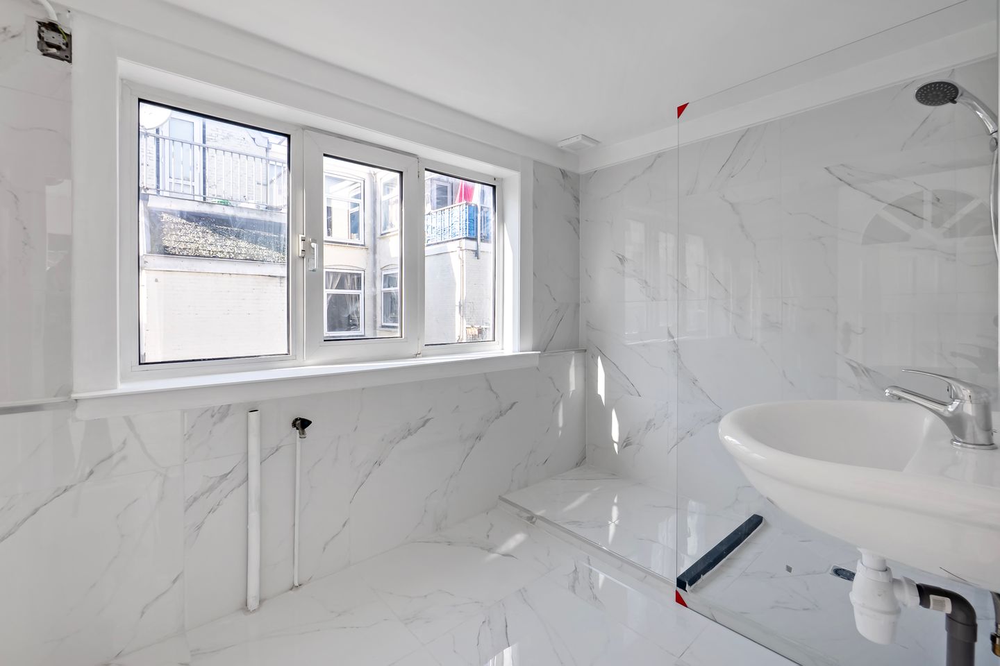 Foto 19 van Van der Helststraat 51