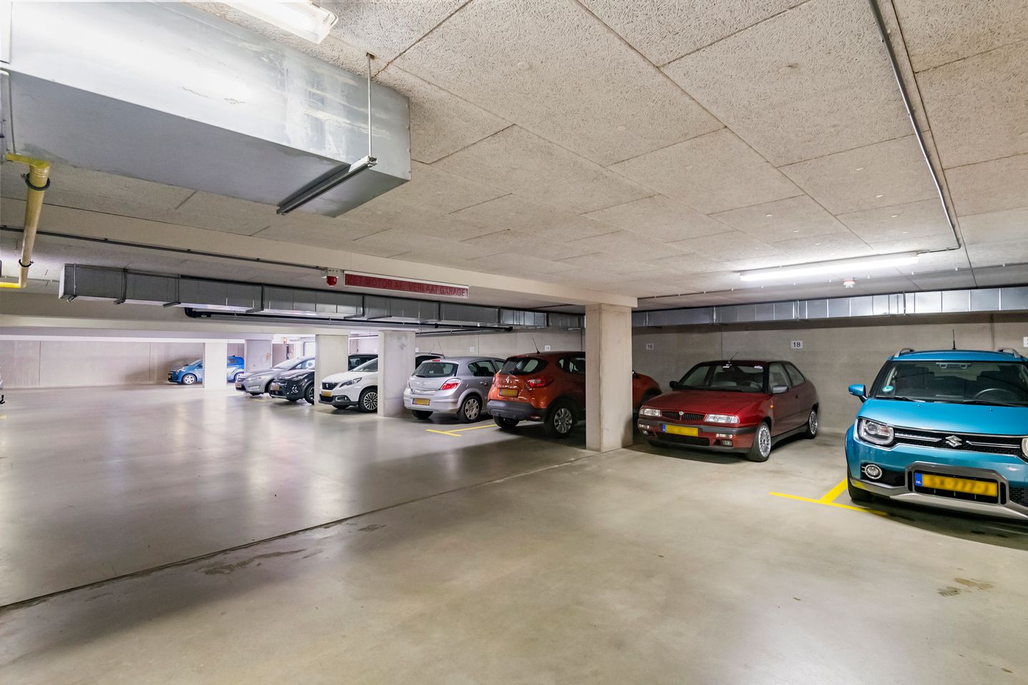 Foto 25 van Burgemeester Hommesstraat 18