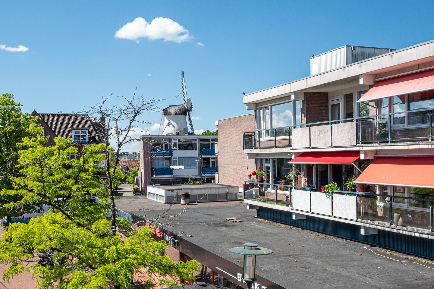 Foto 10 van Raadhuisplein 5