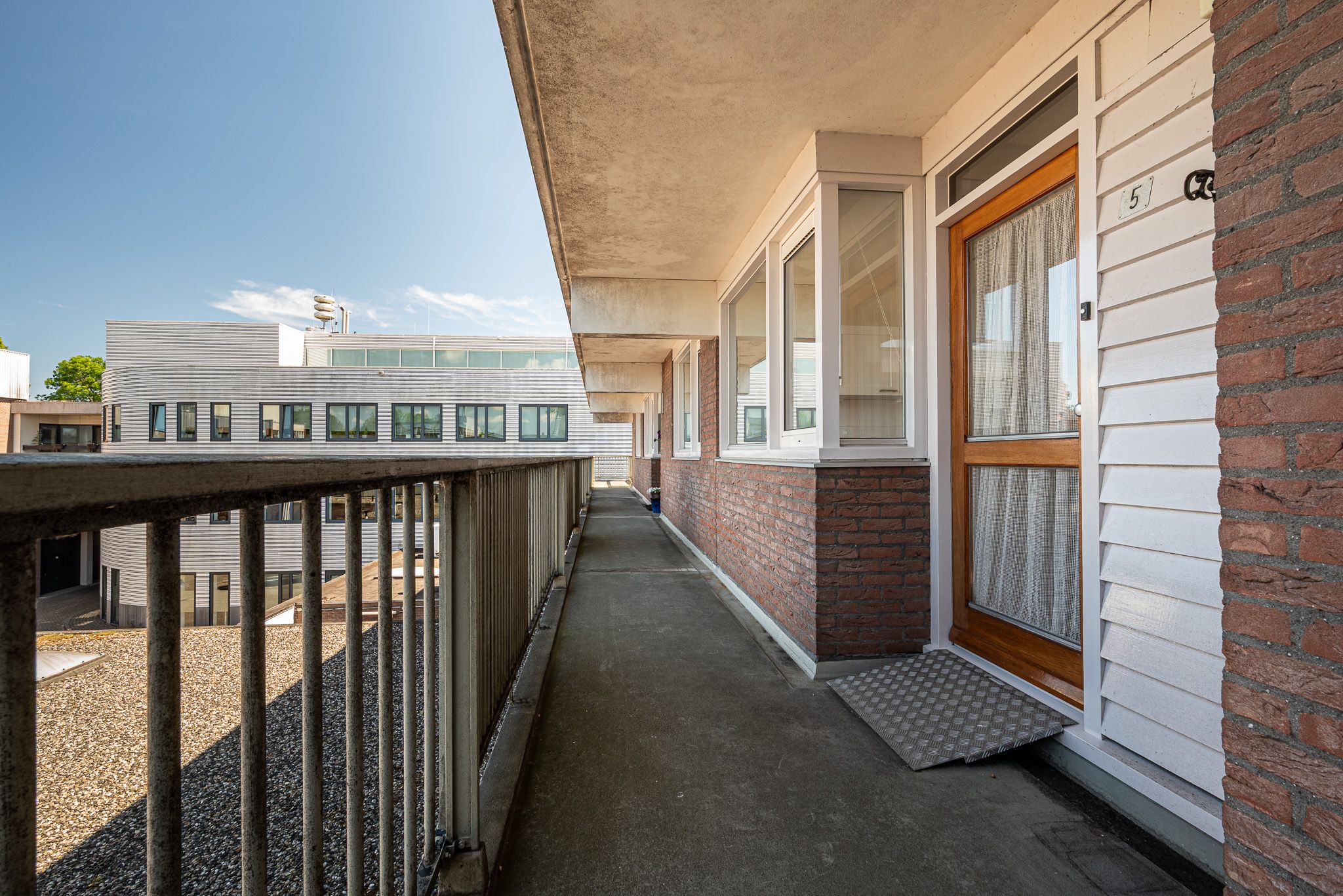 Foto 15 van Raadhuisplein 5