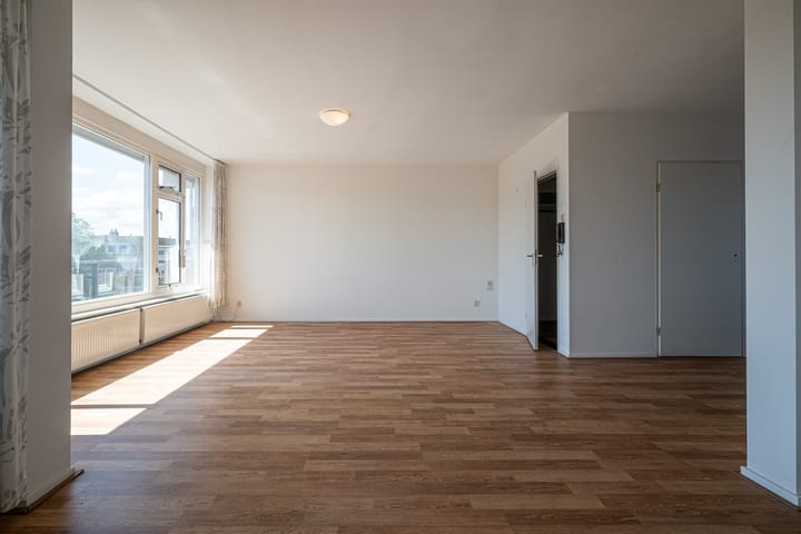 Foto 21 van Raadhuisplein 5