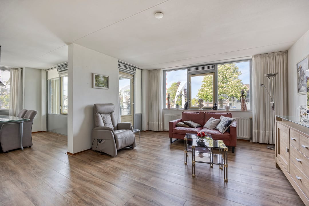 Foto 2 van het Kanaal 260-A