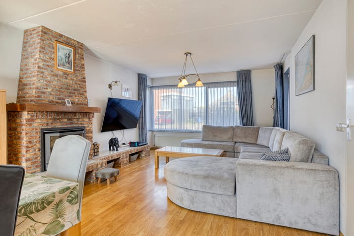 Foto 9 van Robijnboog 42