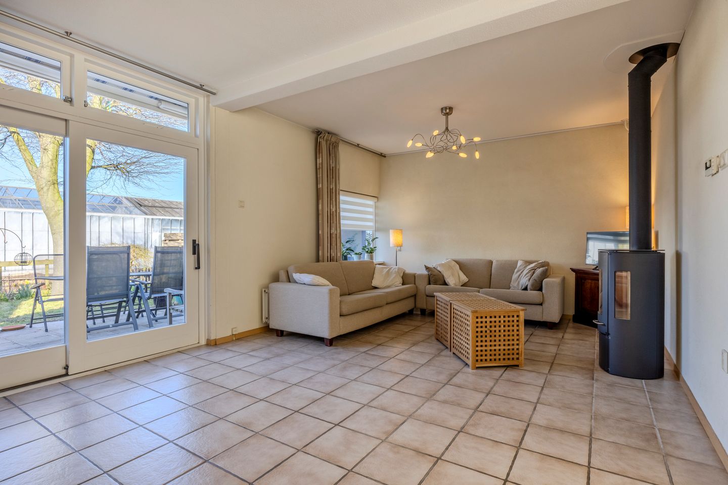 Foto 5 van Biezen 152