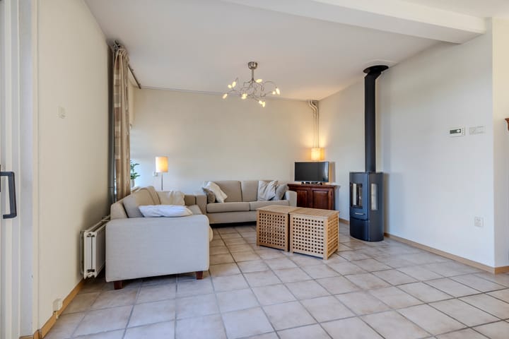 Foto 6 van Biezen 152