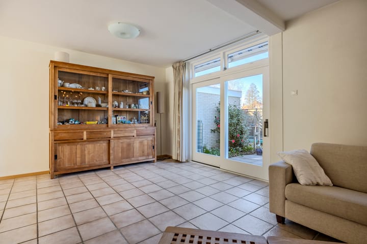 Foto 8 van Biezen 152