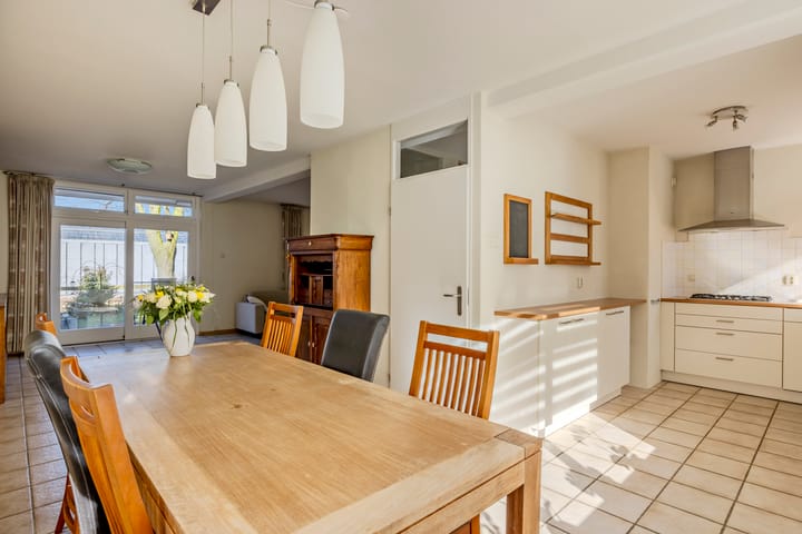 Foto 12 van Biezen 152