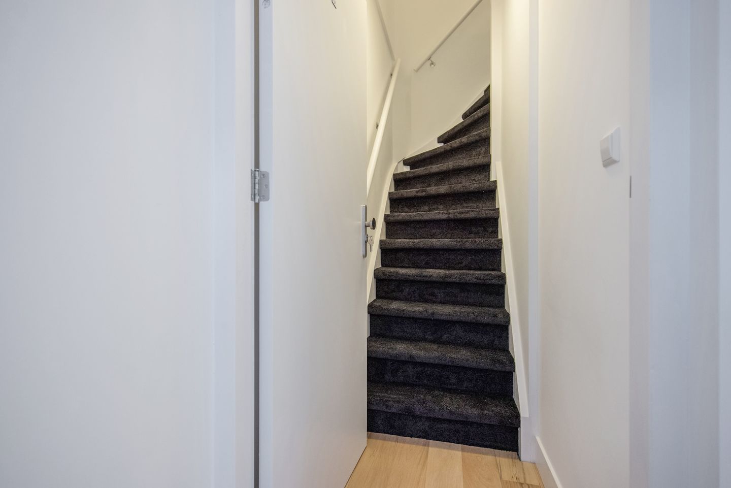 Foto 5 van Linnaeusstraat 3