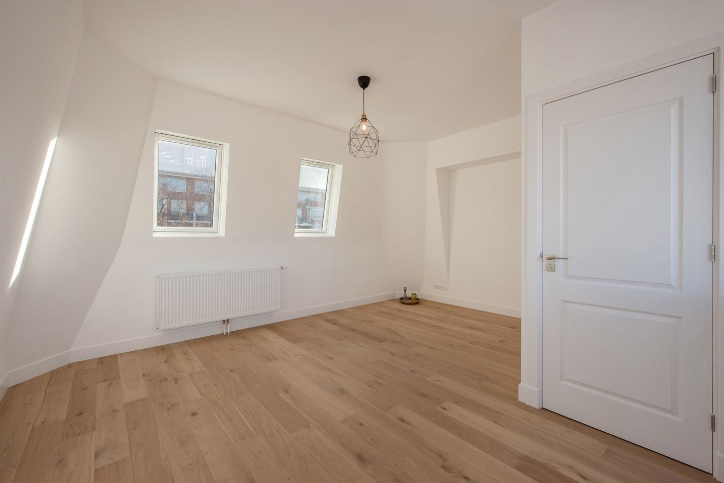 Foto 14 van Linnaeusstraat 3