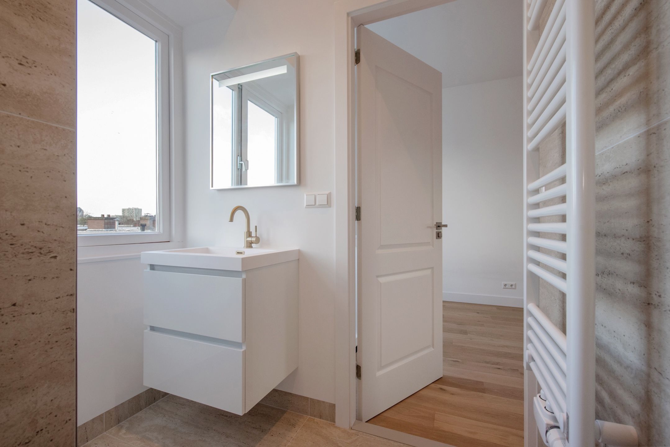 Foto 18 van Linnaeusstraat 3