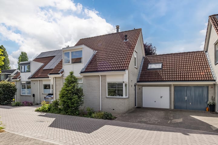 Foto 43 van Biezen 152