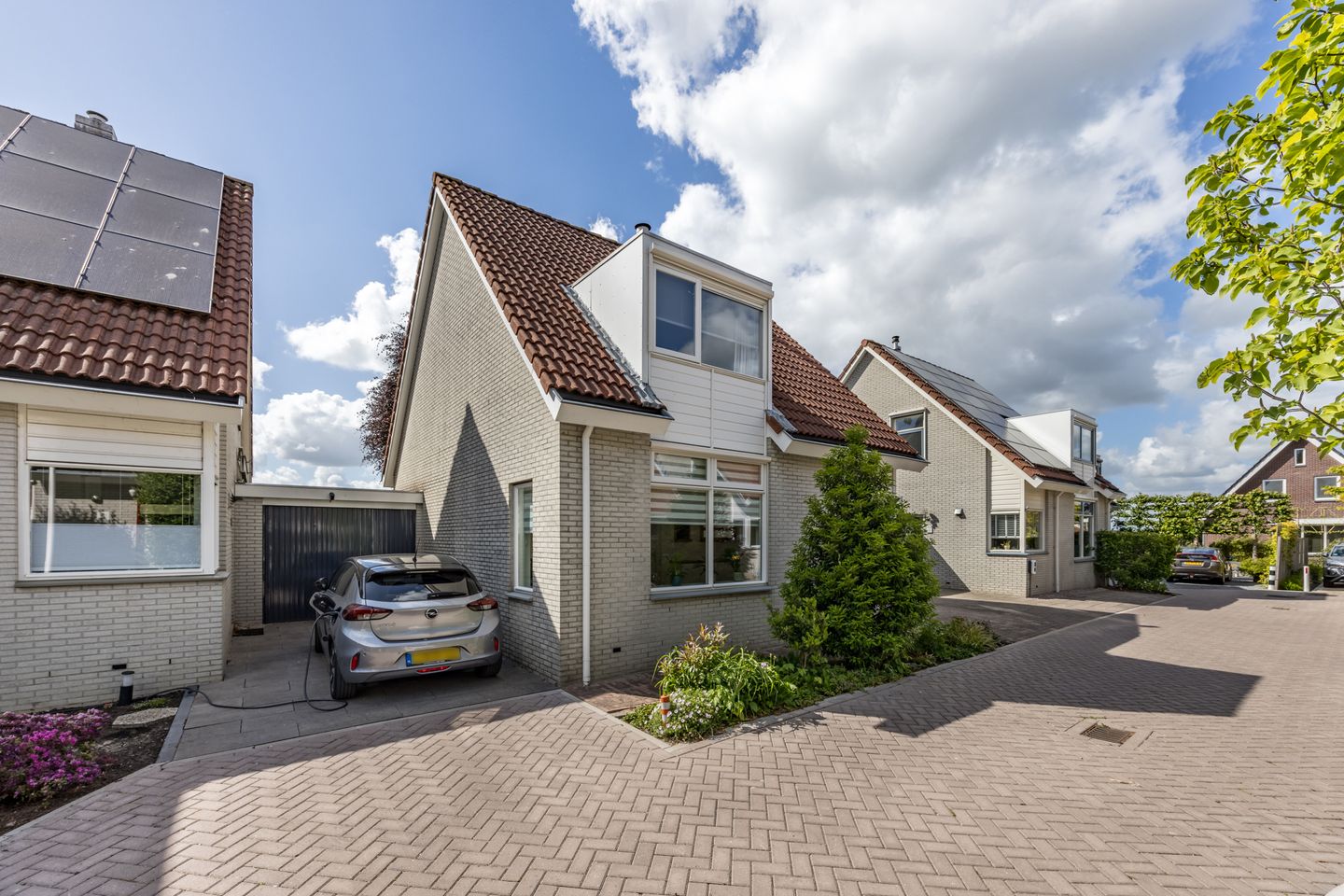 Foto 44 van Biezen 152