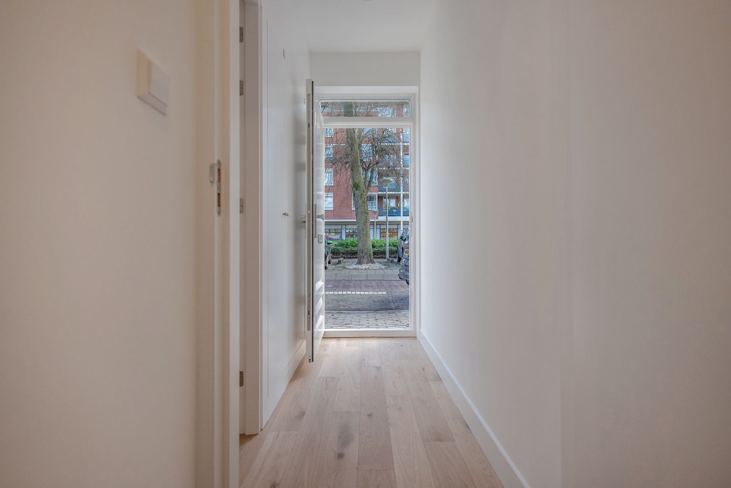 Foto 25 van Linnaeusstraat 3