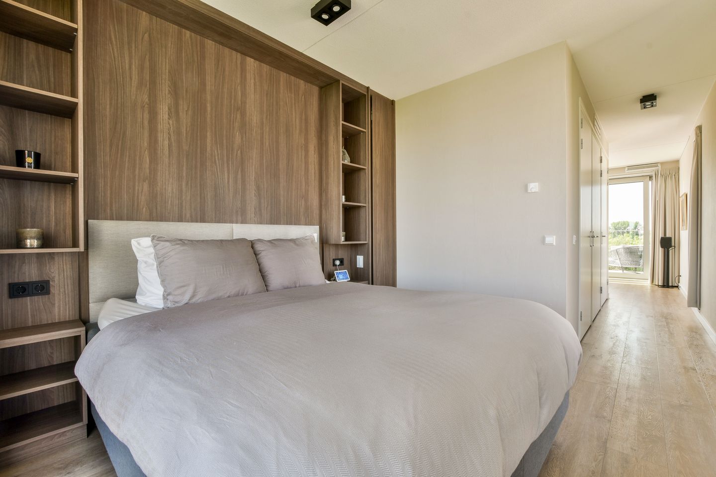 Foto 14 van De Klencke 105-A