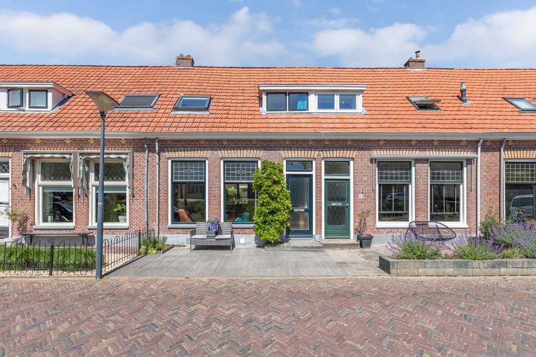 Photo 1 of Spaarbankstraat 11