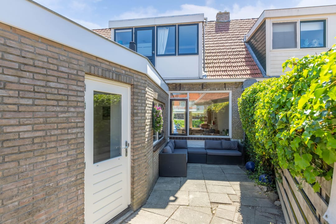Photo 52 of Spaarbankstraat 11
