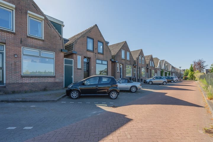 Foto 50 van Tuinstraat 57