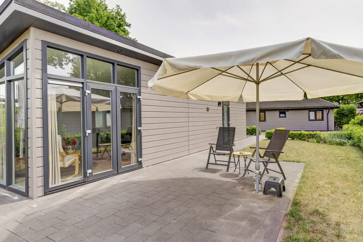 Photo 4 of Loverensestraat 11-R270