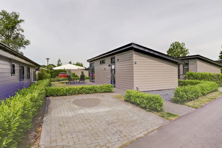 Photo 5 of Loverensestraat 11-R270