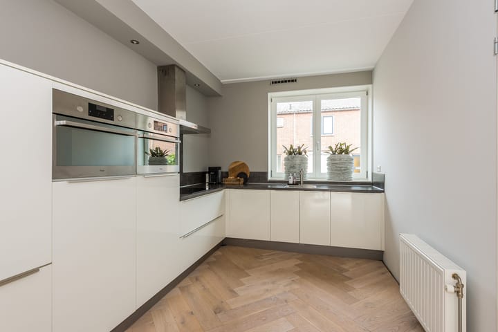 Foto 3 van van Gochstraat 18