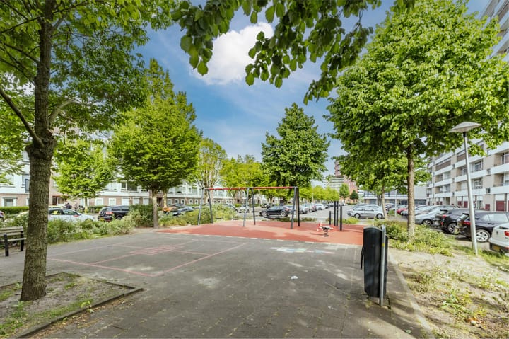 Foto 23 van Livingstonelaan 274