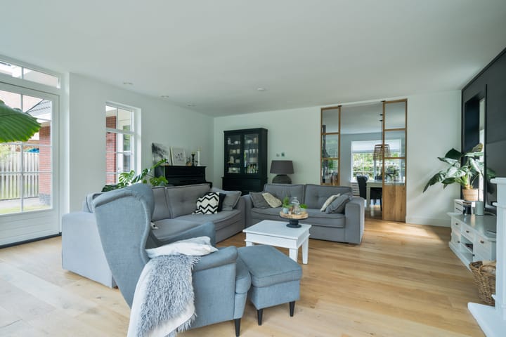 Foto 16 van Bloemenzoom 127