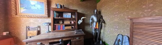 Slaapkamer (nu studeerkamer)