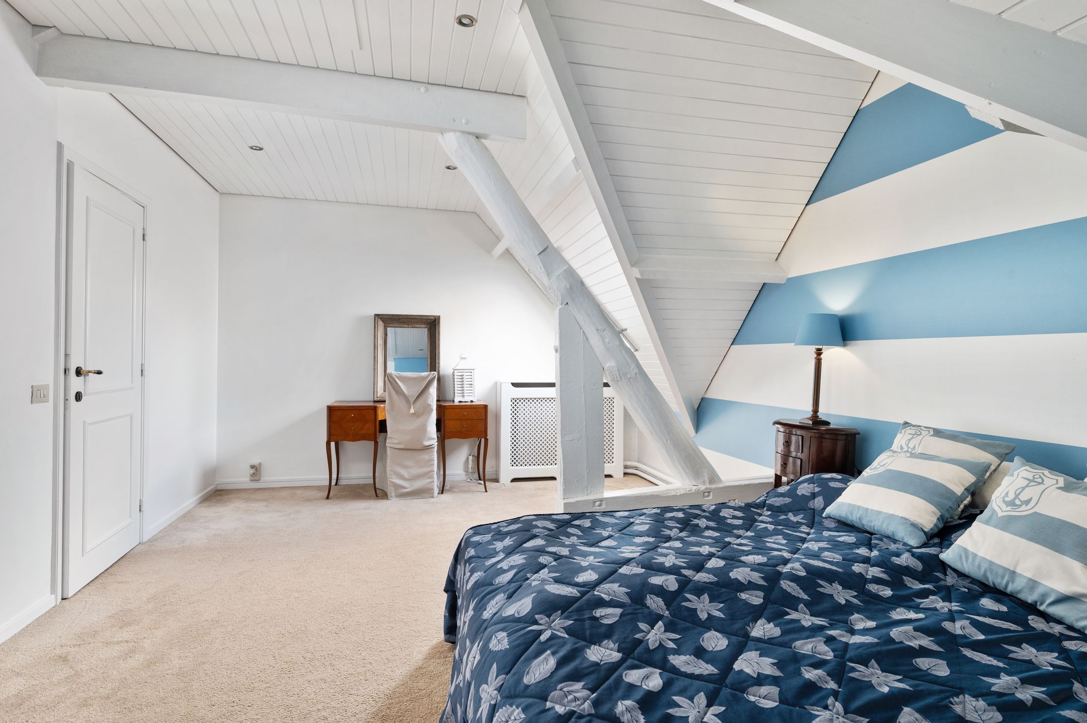 Foto 69 van op aanvraag