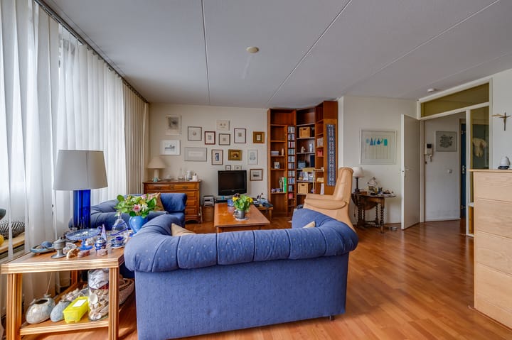 Photo 11 of Ravelstraat 66