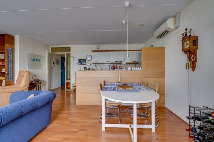 Photo 12 of Ravelstraat 66