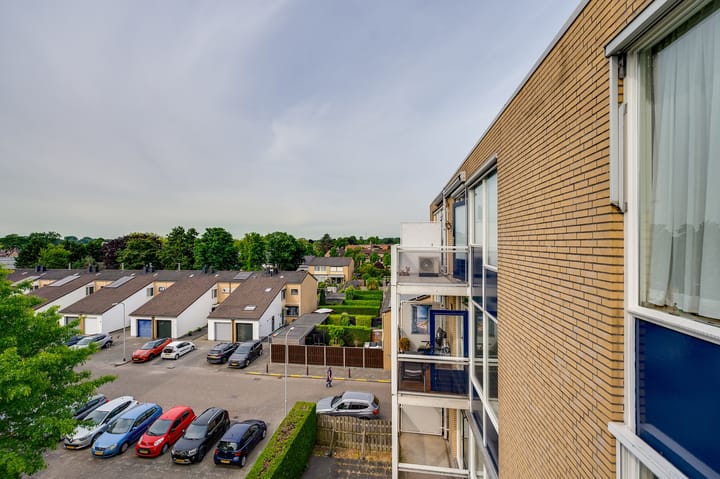 Photo 20 of Ravelstraat 66