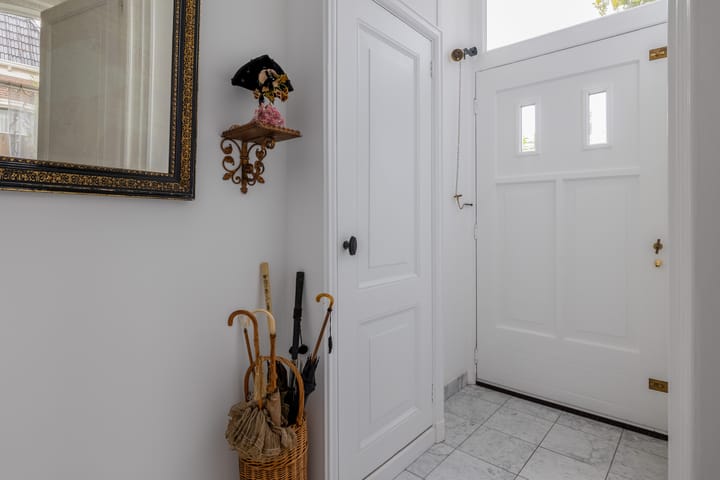 Foto 9 van Straatweg 2