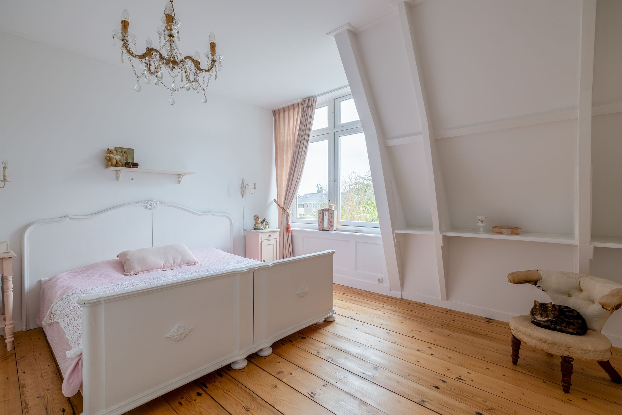 Photo 36 of Straatweg 2