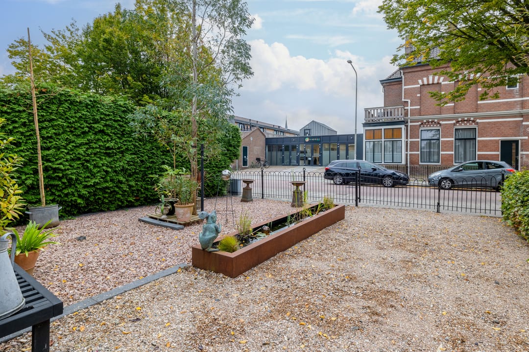 Photo 43 of Straatweg 2