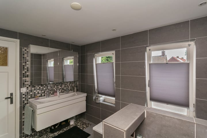 Foto 25 van Ommegangstraat 11