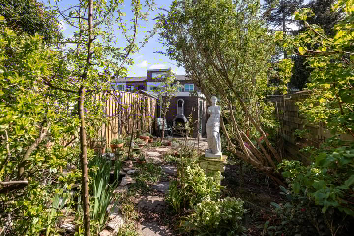 Foto 12 van Leeghwaterstraat 6