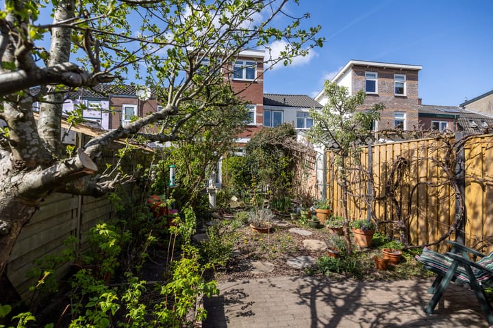 Foto 15 van Leeghwaterstraat 6