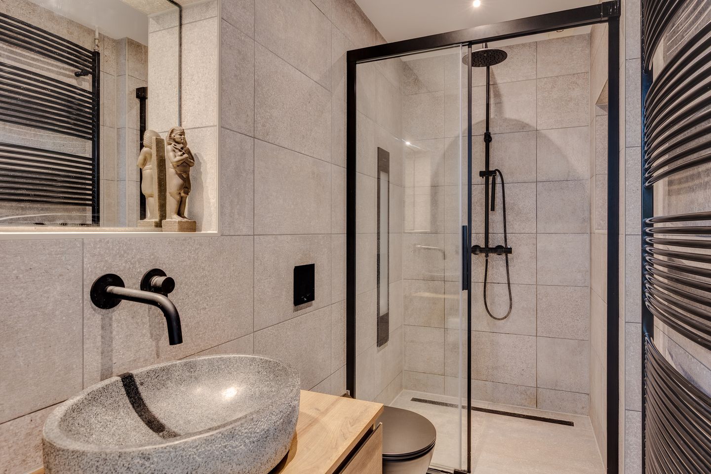 Foto 25 van Leeghwaterstraat 6