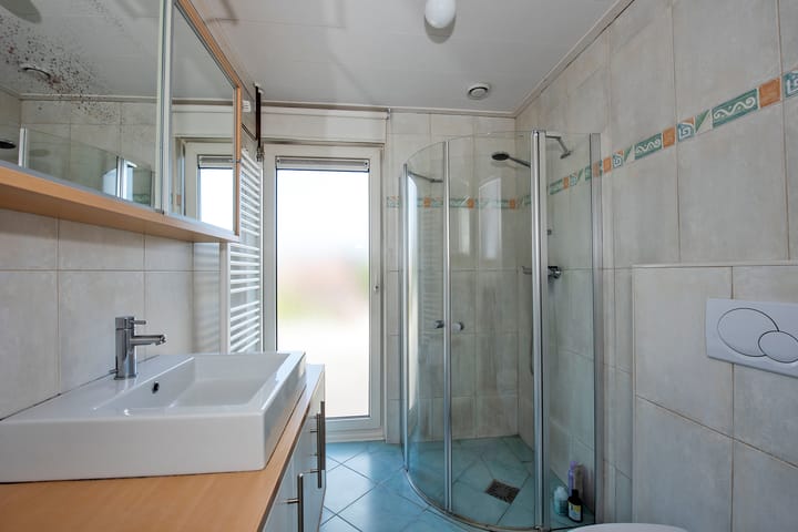 Foto 17 van van Diepenbroekstraat 18