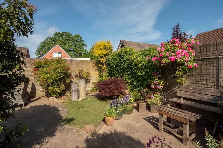 Foto 24 van van Diepenbroekstraat 18