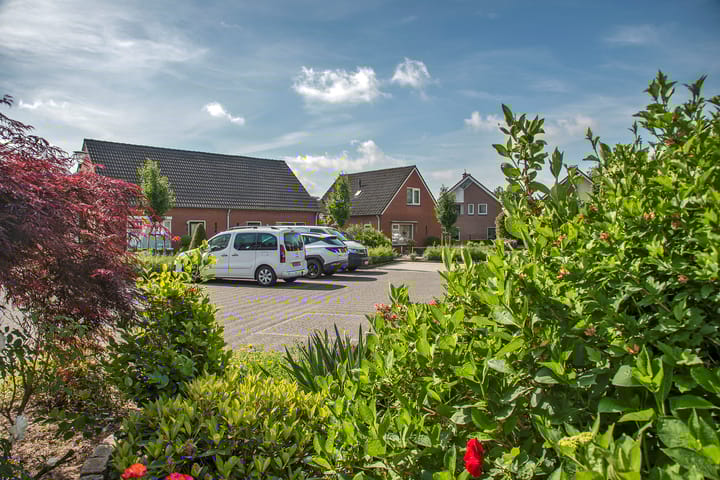 Foto 26 van van Diepenbroekstraat 18