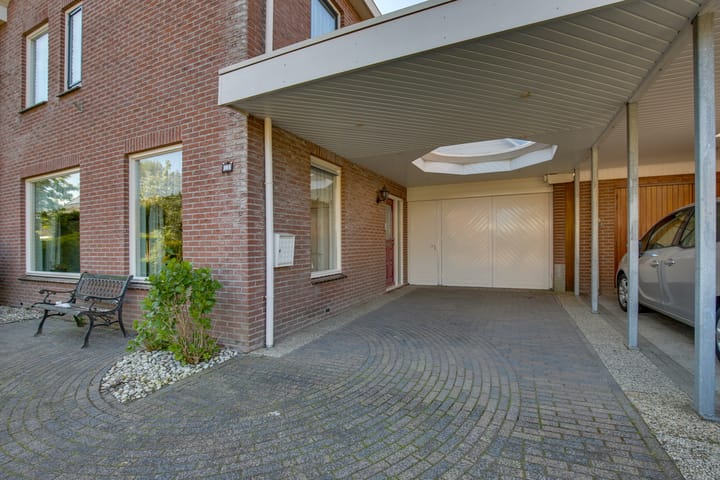 Foto 7 van Kalmoes 18