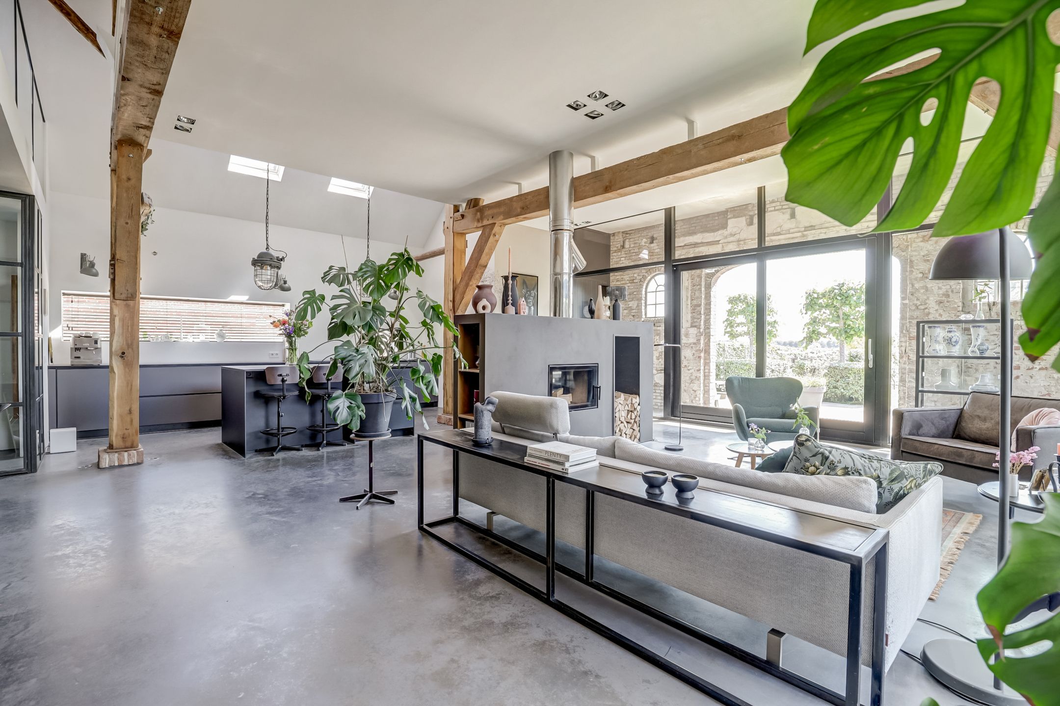 Foto 9 van Wijkersloot 27-A