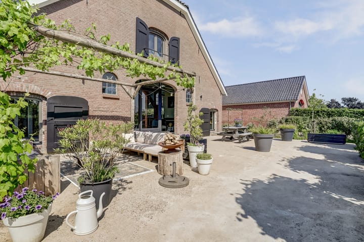 Foto 60 van Wijkersloot 27-A