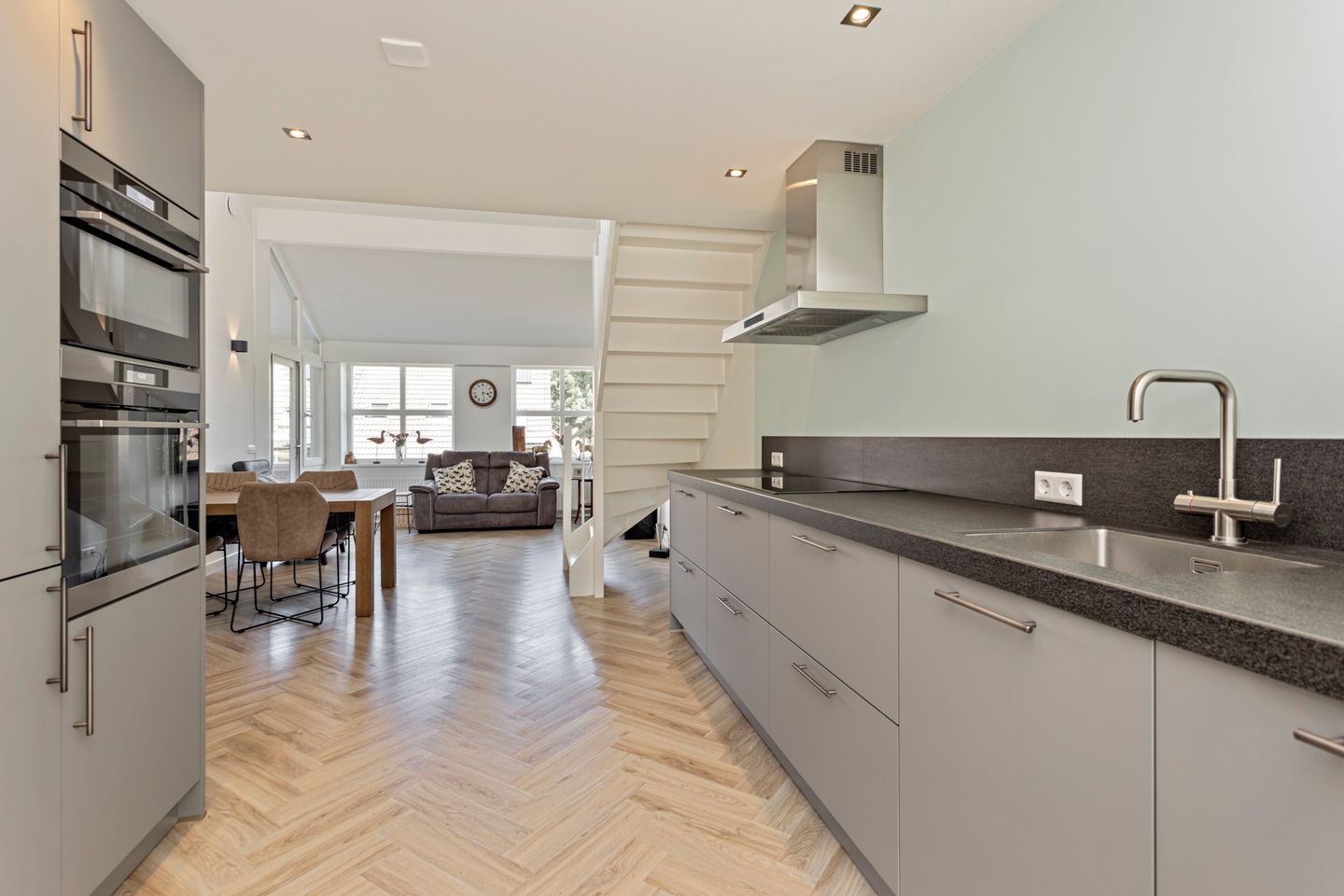 Foto 10 van Kerkgaarde 12