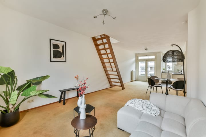 Foto 9 van Tweede Helmersstraat 43-3