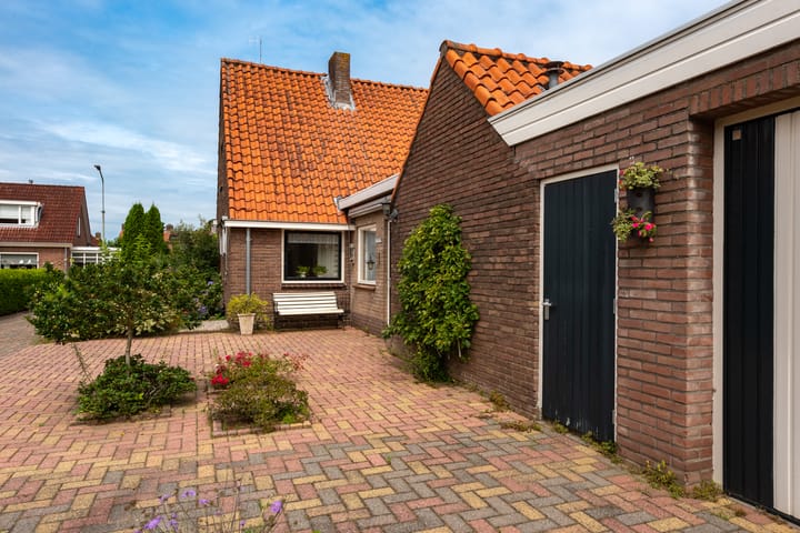 Photo 4 of Prunusstraat 13