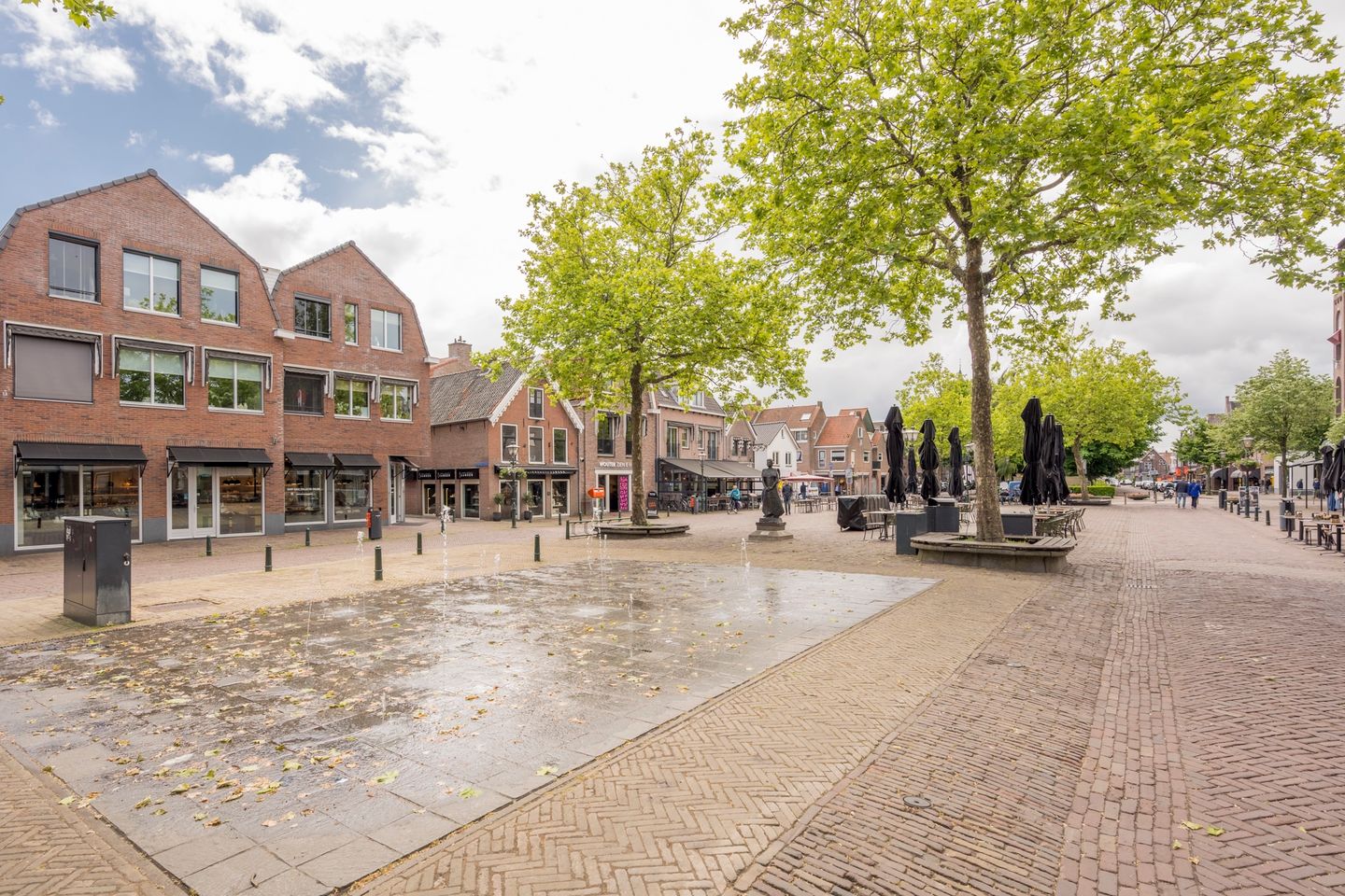 View photo 4 of Kerkstraat 60