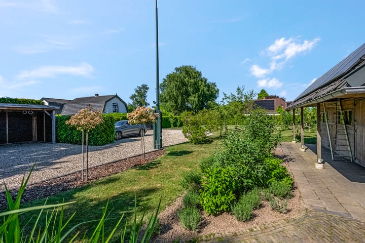 Foto 34 van Nieuwe weg 25